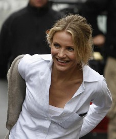 cameron diaz set knight day
